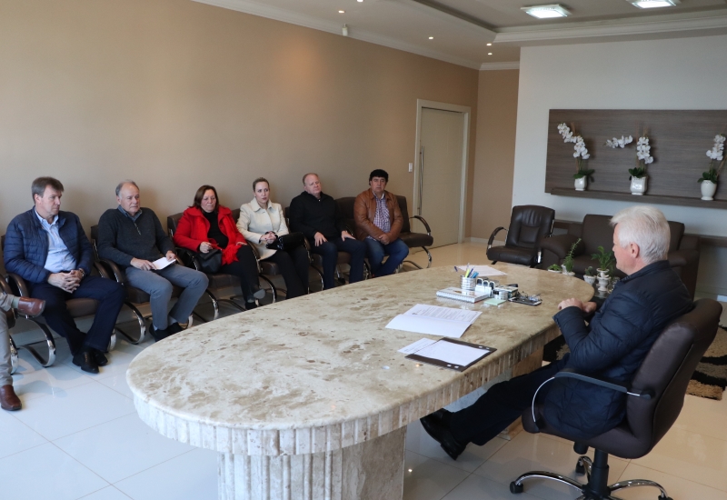 Pra Vida - Assinado convênio com a Prefeitura para Campanha Comércio Forte, Cidade Feliz.