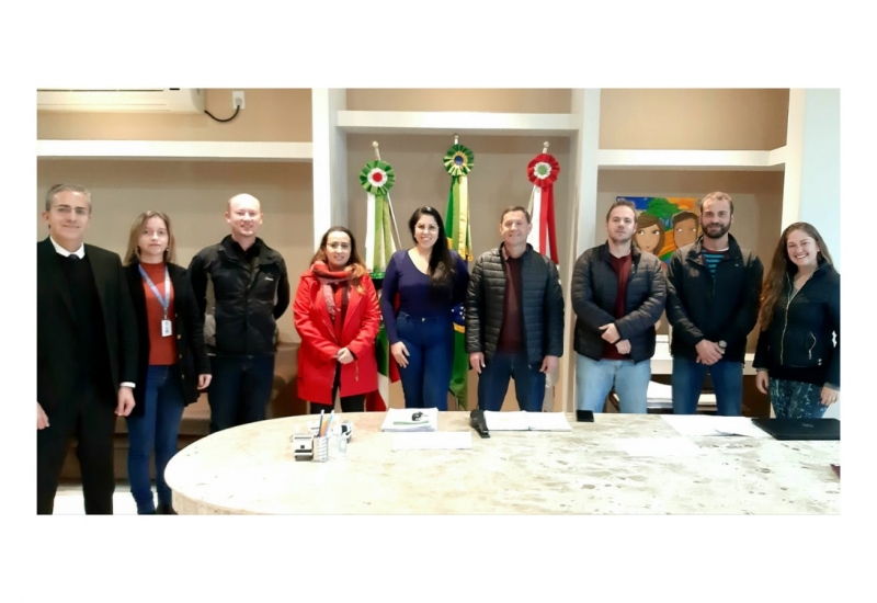 Pra Vida - Empreendedorismo na Rede Municipal de Ensino