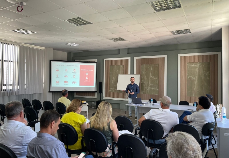 Pra Vida - Diagnóstico sobre Plano de Mobilidade Urbana é apresentado à Comissão