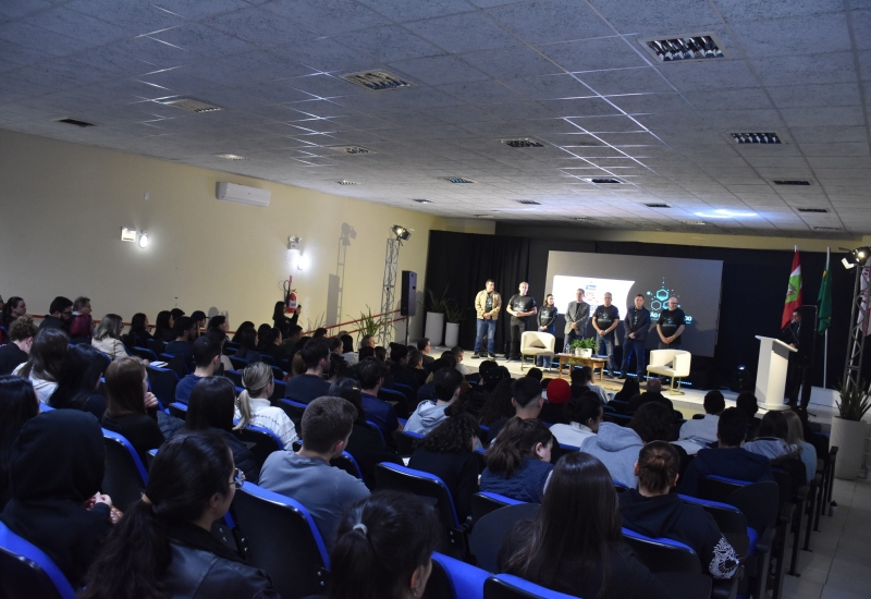 Pra Vida - Conexão Contestado 2025  é realizado com sucesso
