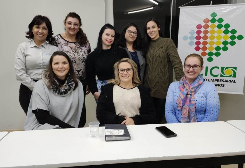 Pra Vida - Mulher empresária promove Mesa Redonda