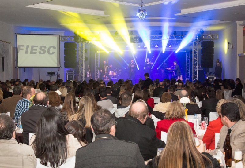 Pra Vida - Presidente da ACIC destaca participação do associado em evento com Família Lima