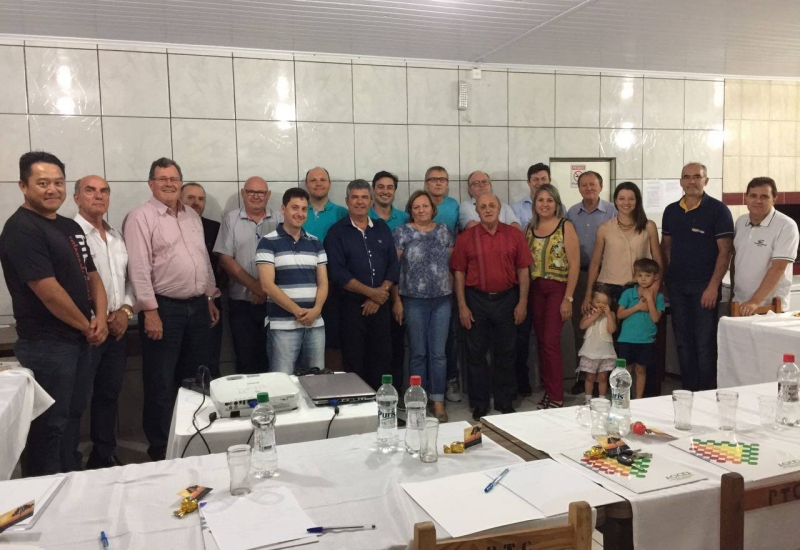 Pra Vida - Primeira reunião da Diretoria tem participação maciça de seus integrantes