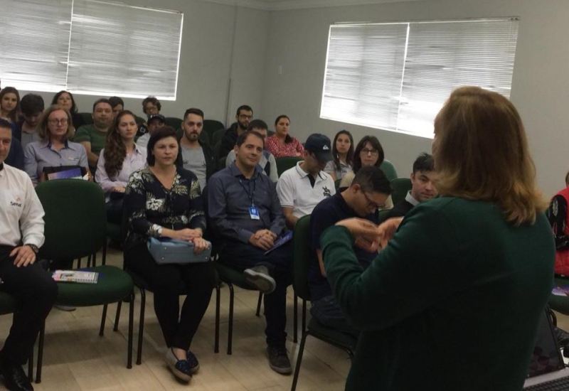 Pra Vida - Palestra sobre Layout é realizada com sucesso