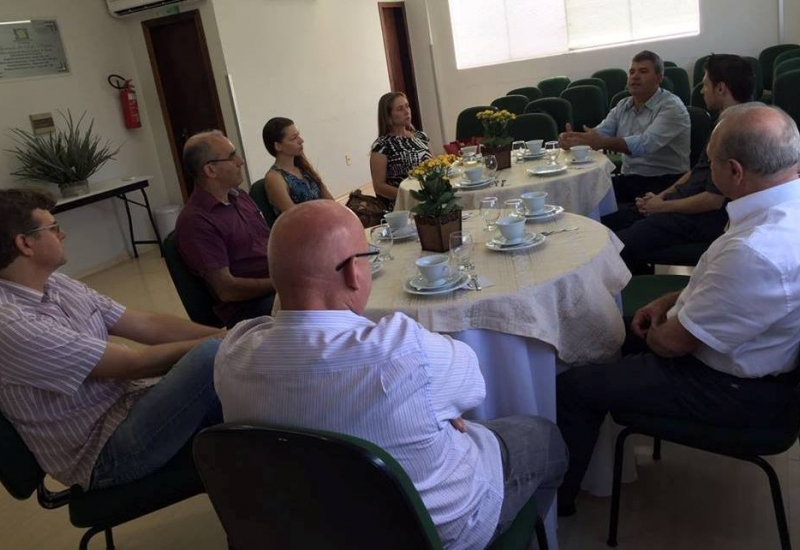 Pra Vida - ACIC promove Café da Manhã para fortalecer parceria com UFSC