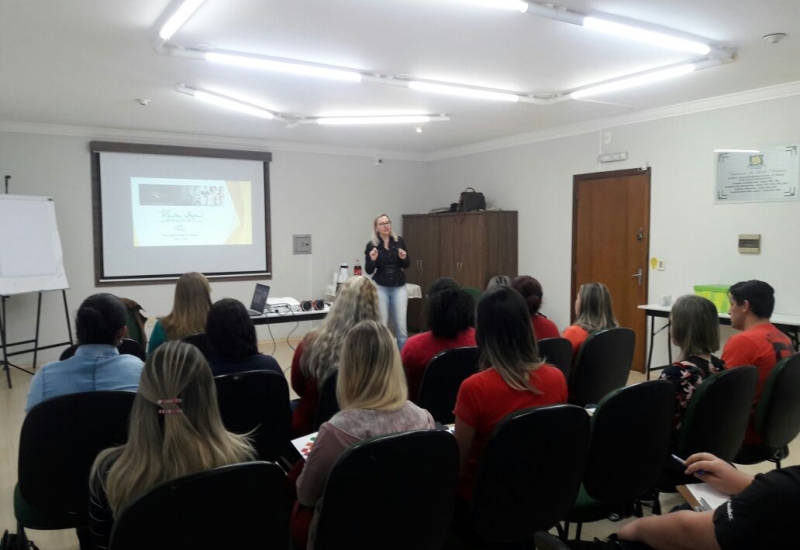 Pra Vida - Programa de Capacitação Empresarial traz conhecimento para associados