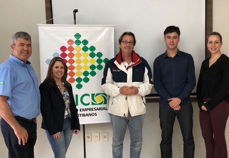 Pra Vida - Presidente da Junta Comercial de SC visita Curitibanos e anuncia novidades