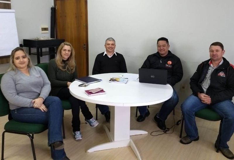 Pra Vida - Núcleos Empresariais e Sólon Rosa encaminham Projeto Piloto