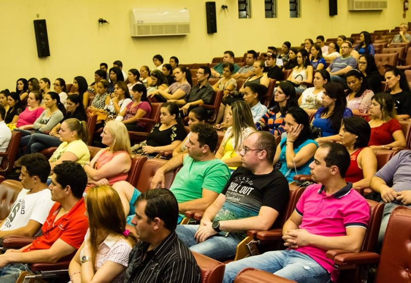 Pra Vida - Mais de 100 pessoas participam do Curso de Manipulação de Alimentos