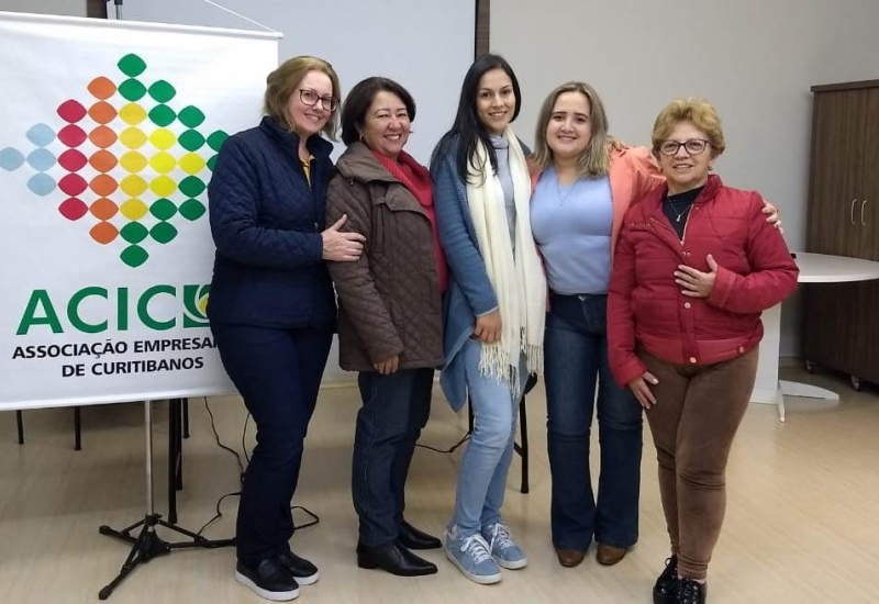 Pra Vida - Núcleo da Mulher Empresária define ações para os próximos dois meses