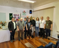 Acic Curitibanos - Núcleo de Apicultores participa de Encontro Regional 