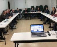 Acic Curitibanos - Reunião mensal mais uma vez conta com grande presença de diretores