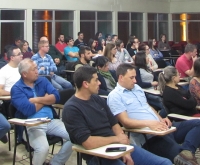 Acic Curitibanos - Núcleo de Empresários de Santa Cecília recebe palestra sobre E-Social