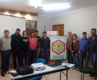 Acic Curitibanos - Apicultores recebem Diagnóstico da Produção de Mel na região